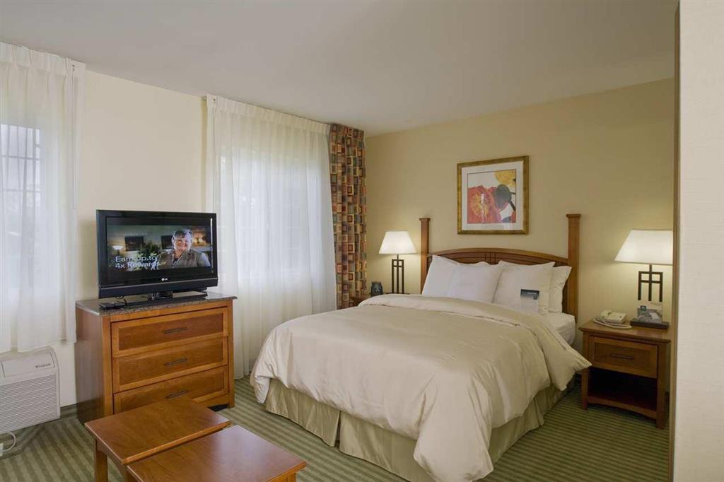 Homewood Suites By Hilton Stratford Habitación foto